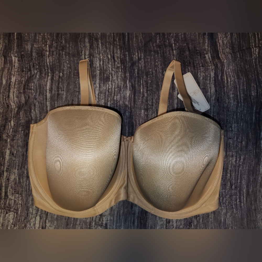 🆕️Elomi Plus Size Smoothing Underwire Foam Molded Strapless Bra Size 38J